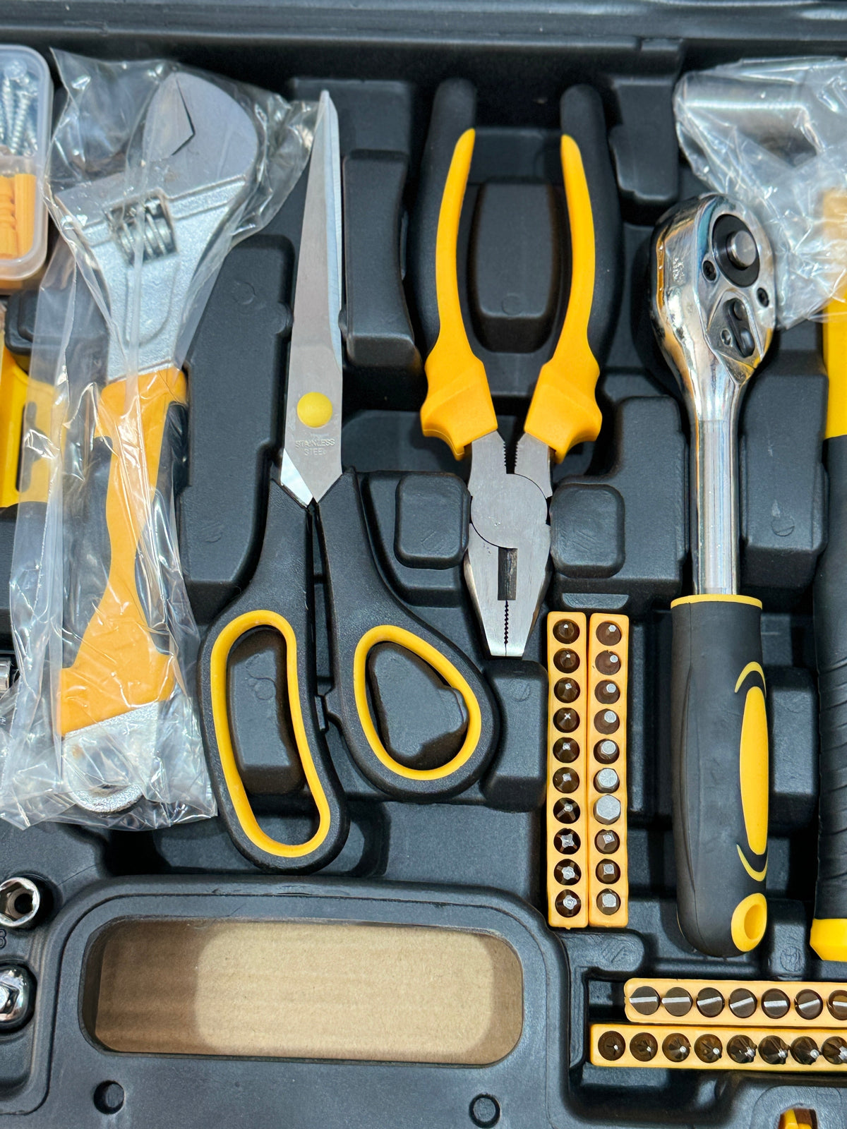 257Pcs Tools Box