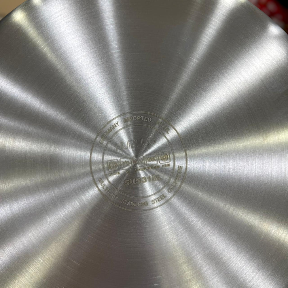26CM Laser Coated Casserole