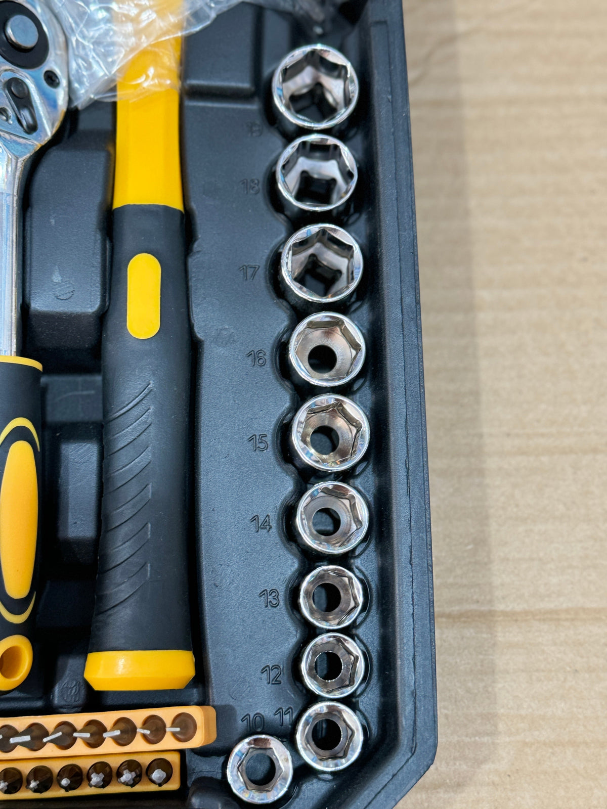 257Pcs Tools Box