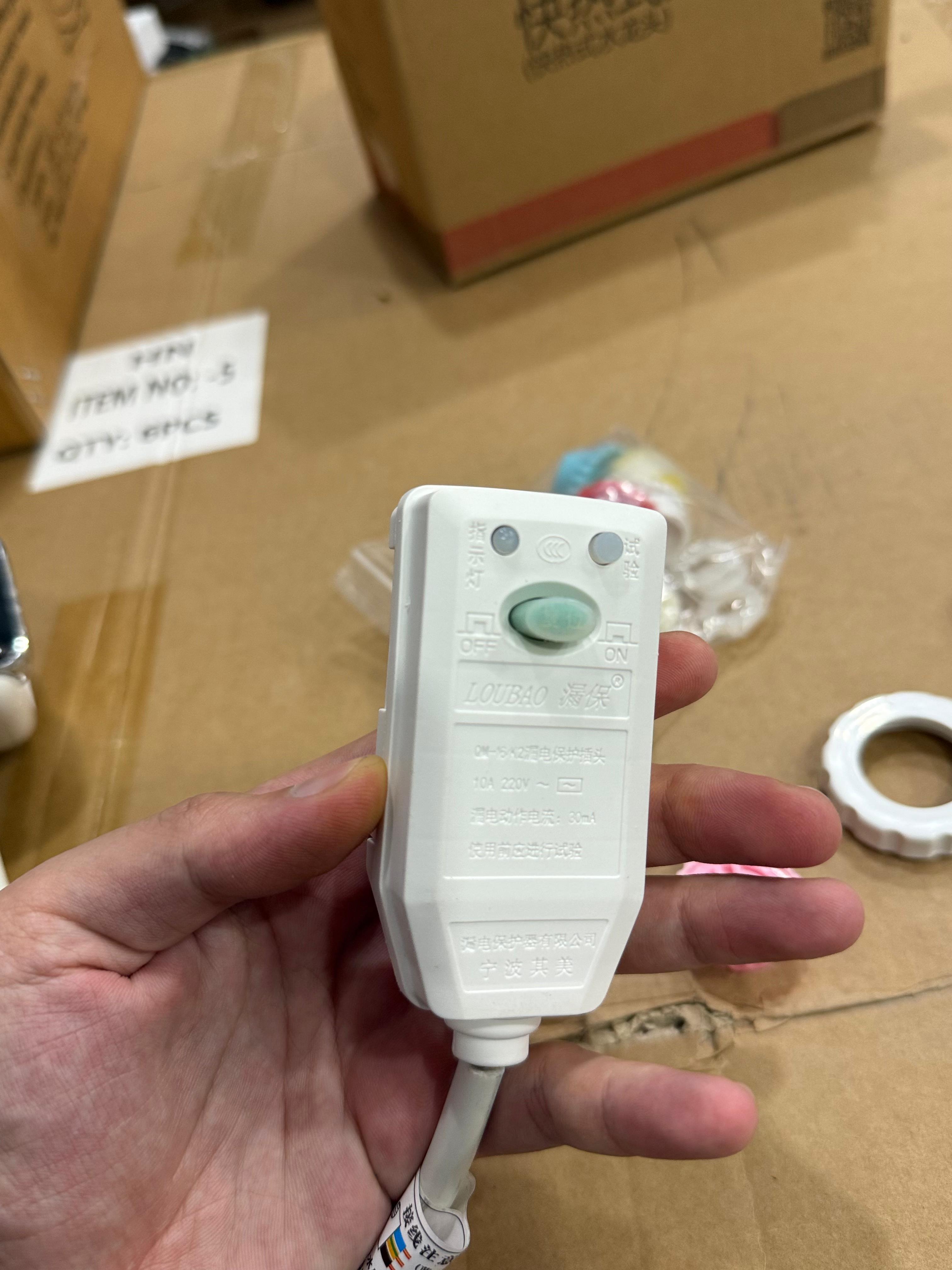 CHIGO Electric instant Water heater