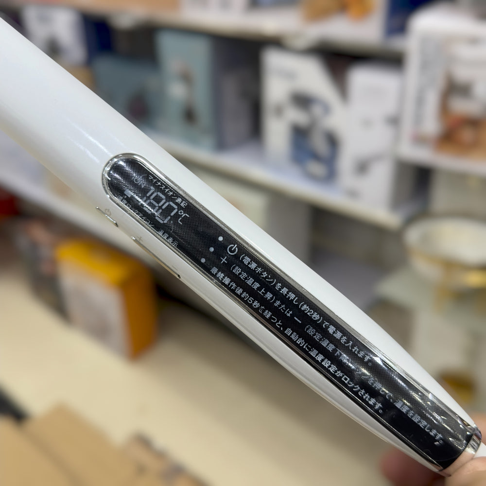 Ur. Salon Digital Hair Straightener