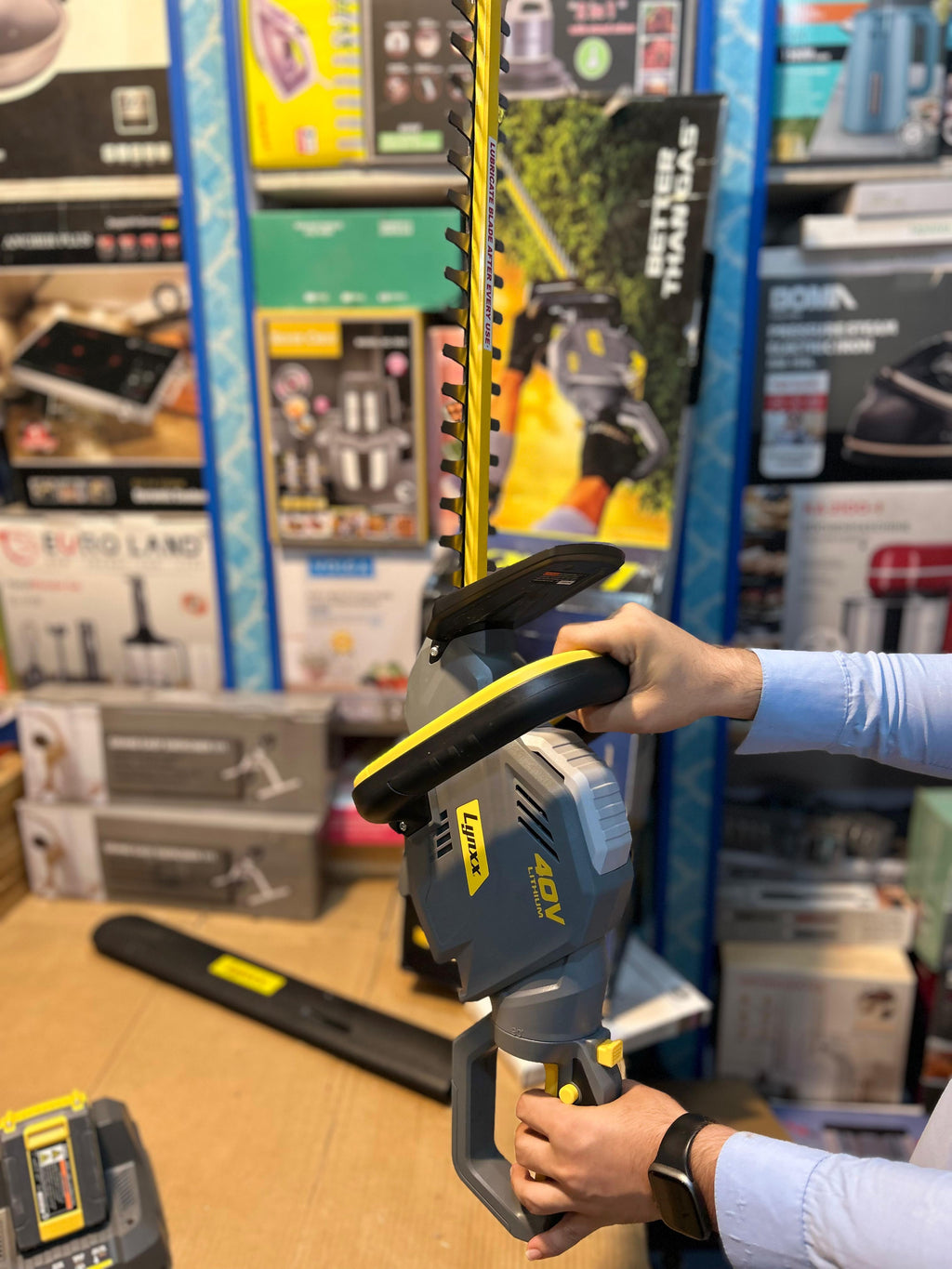 Lynxx Gedge Trimmer 40V lithium buttery