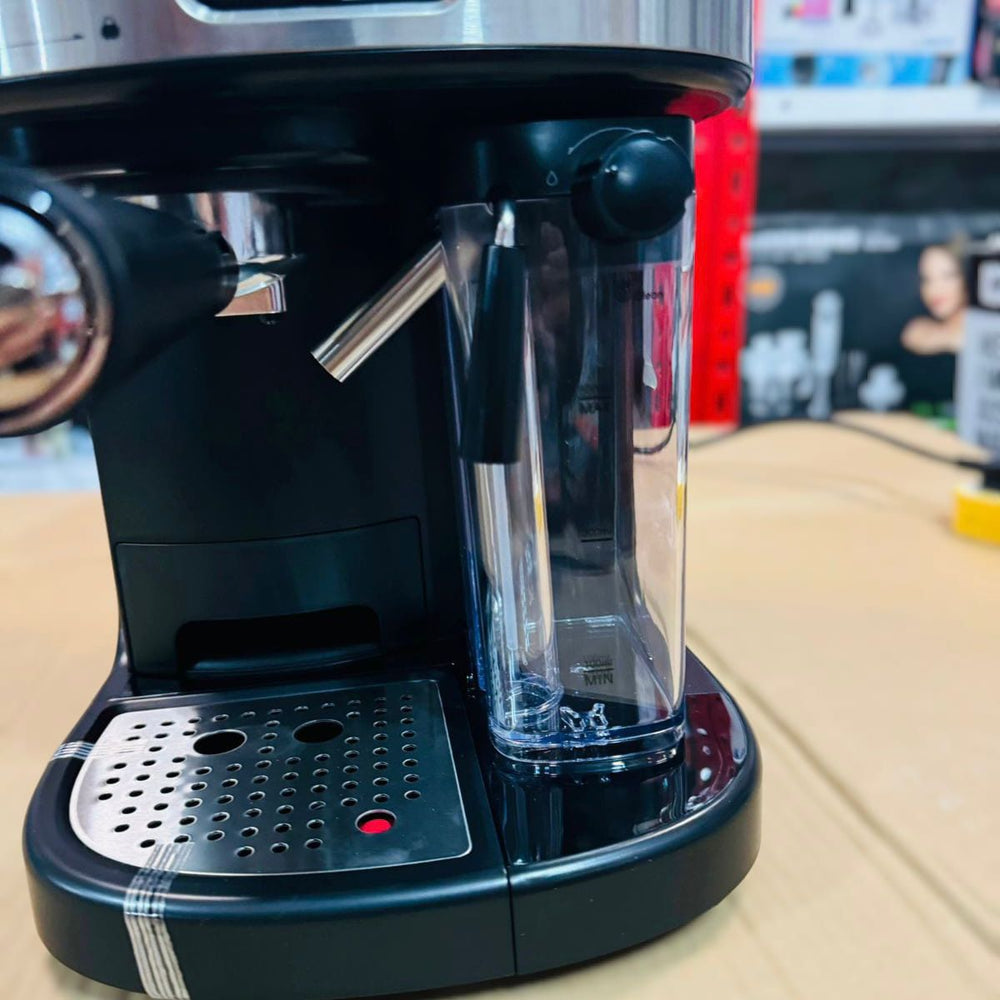 GEEPAS 1250W 3 in 1 Coffee Machine-1215