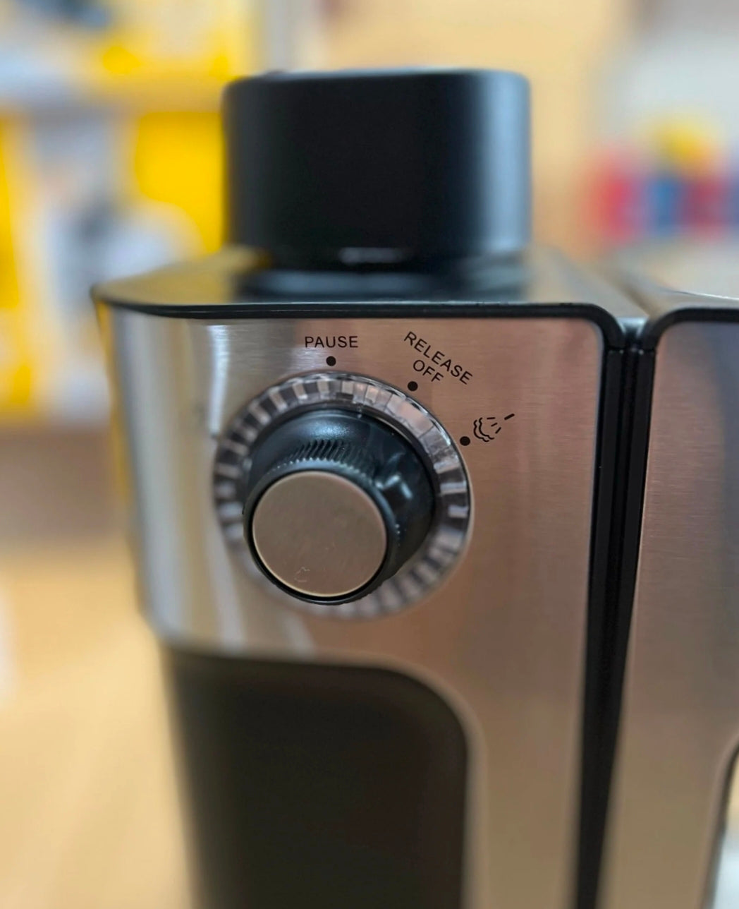 Zanussi Coffee Maker ZES-485 – Premium Coffee Brewing Machine