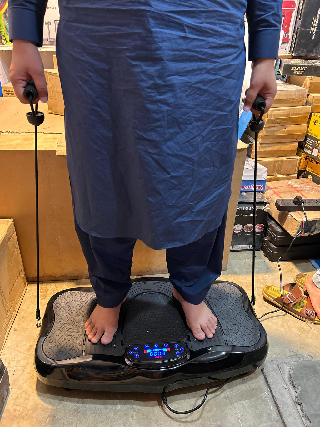 Extra large size Body Vibrator Massager 250kg weight affortabel 99 speed lavel