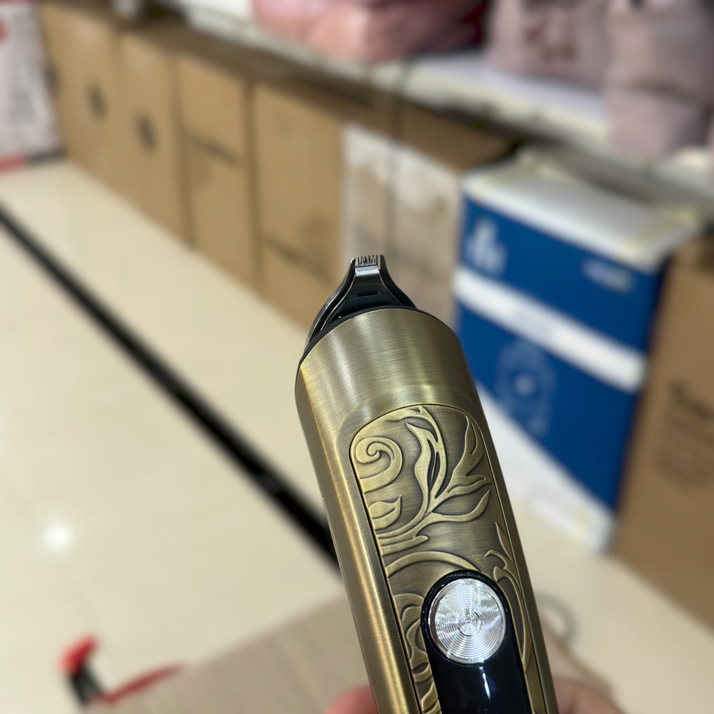 Super Rechargeable 11 in 1 Grooming Kit 9006