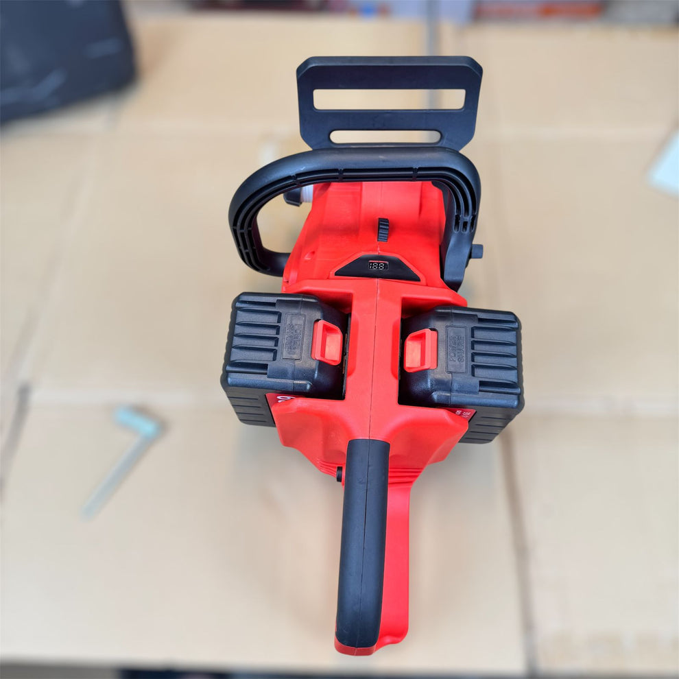 milwaukee 16 inches Commercial Chainsaw 4000mah 68V