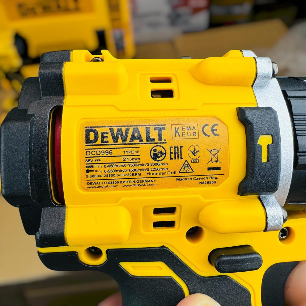 Dewalt 2 in 1 drill & impact wench with tools ( made in CZECH REPULIC