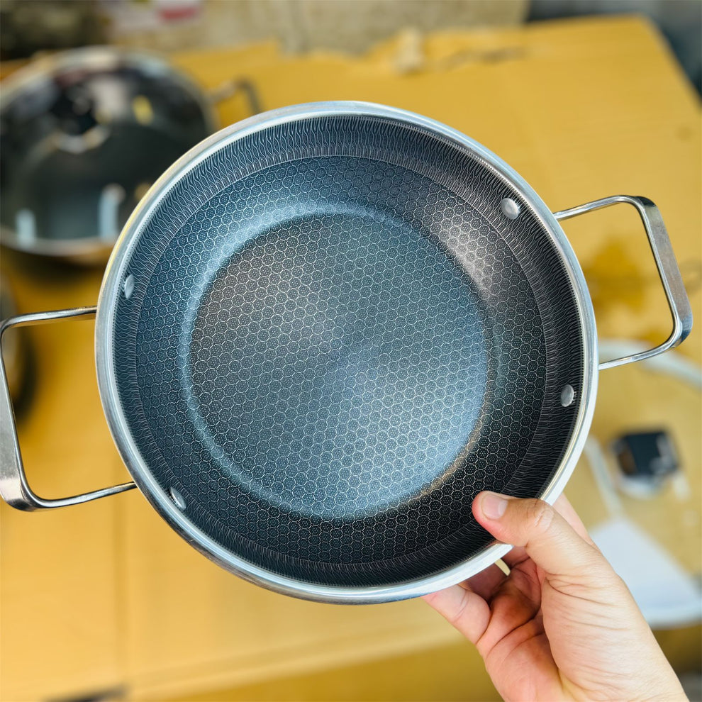 Germany lot honeycomb shallow fry pan set