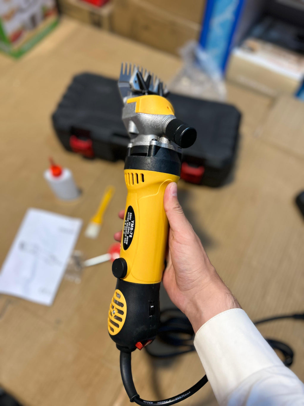 Electric Sheep Trimmer – Heavy Duty Shearing Machine for Livestock