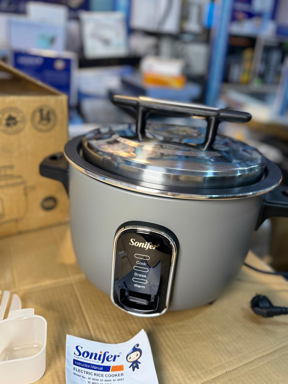 Sonifer Electric Rice Cooker SF-4039 10L