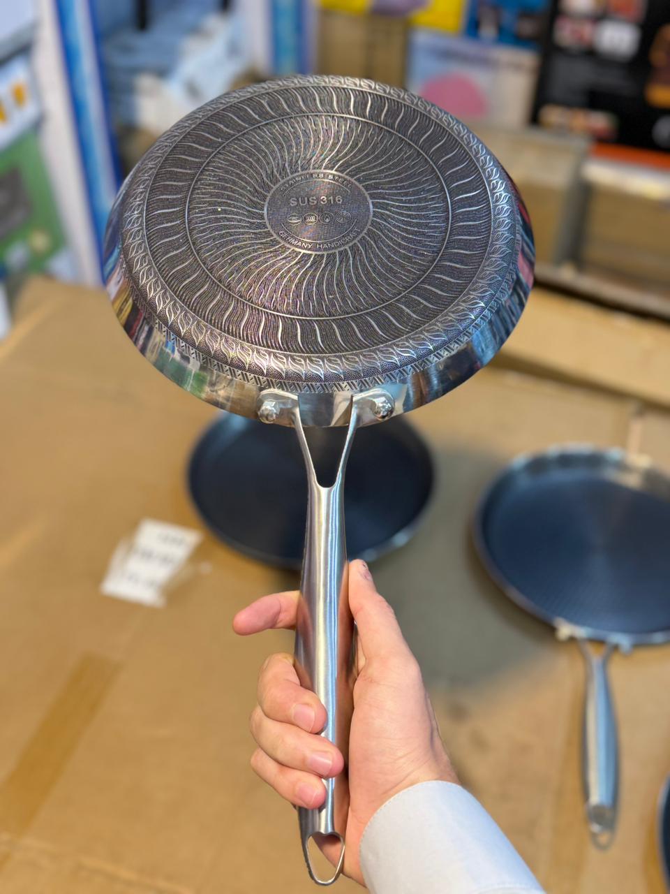 Double Sided Honey Comb Frypan 4 size