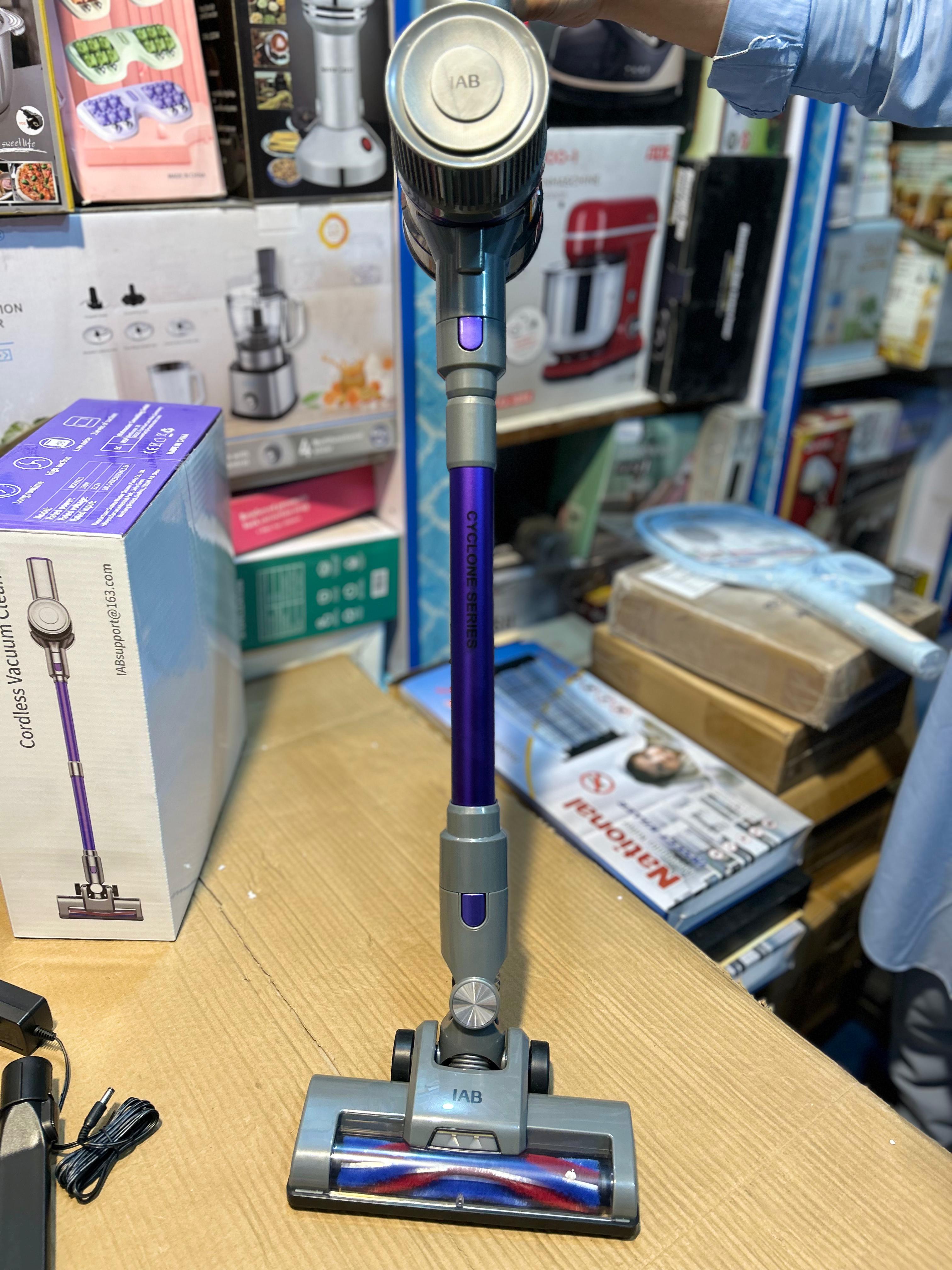 6 in 1 Cordless Vacuum Cleaner – Lightweight & Powerful Cleaning