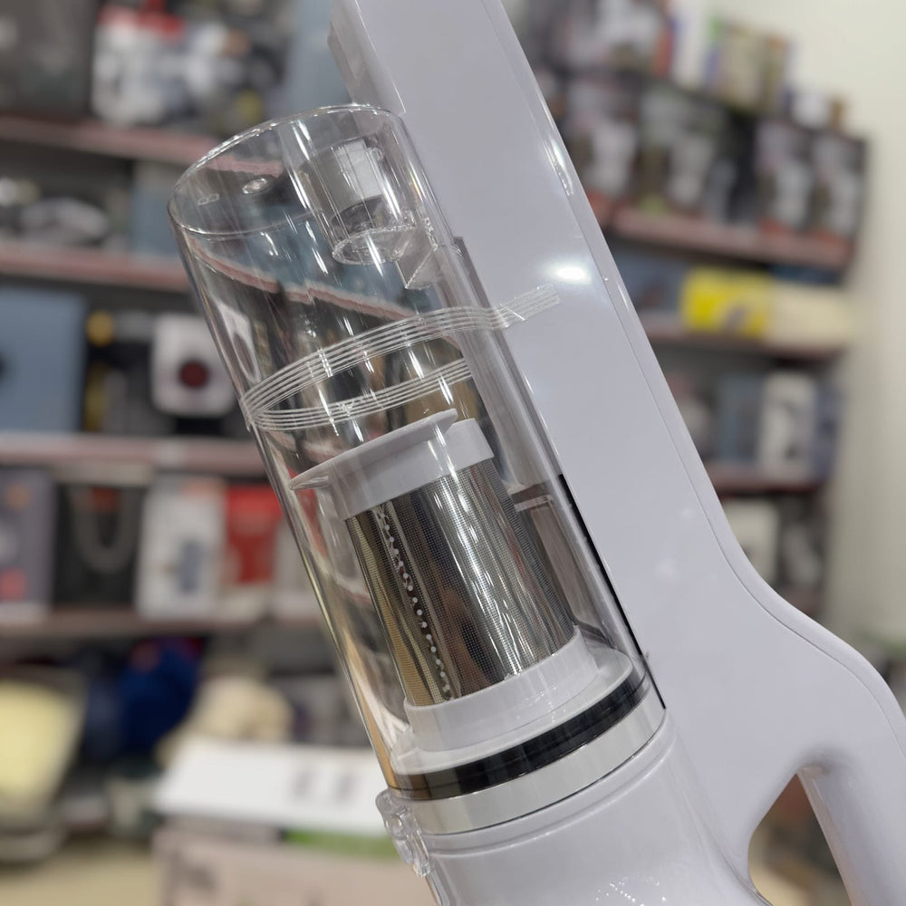 Geepas Rechargeable Stick & Handheld Vacuum Cleaner 2596