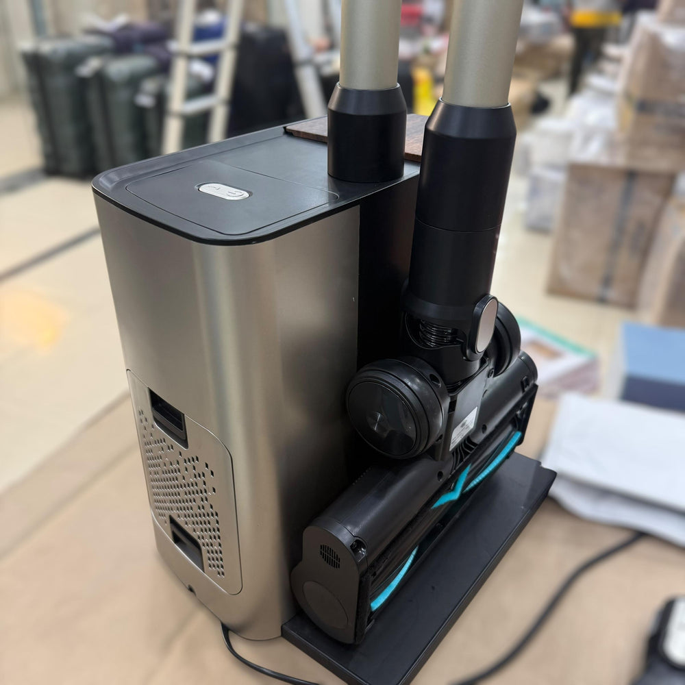 Uakeen Cordless Vacuum Cleaner with Station ZL-927