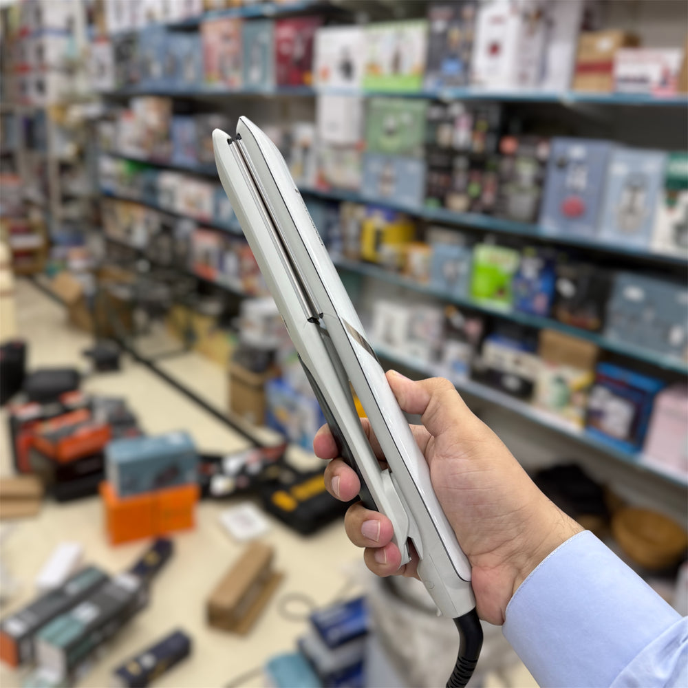 REMINGTON Hydraluxe Pro Straightener S9001CN