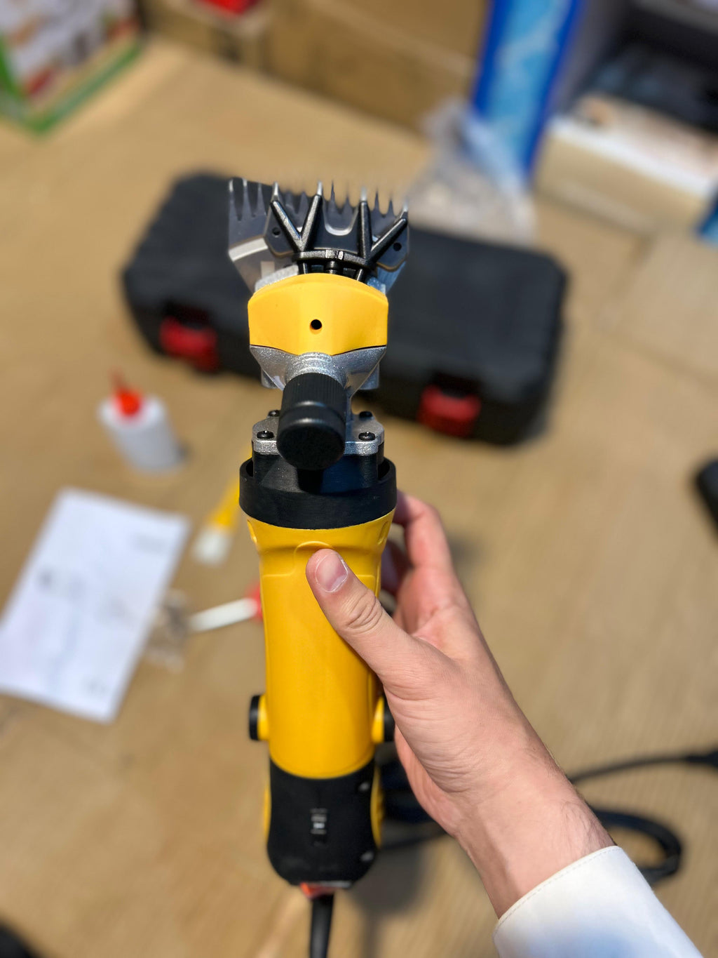 Electric Sheep Trimmer – Heavy Duty Shearing Machine for Livestock