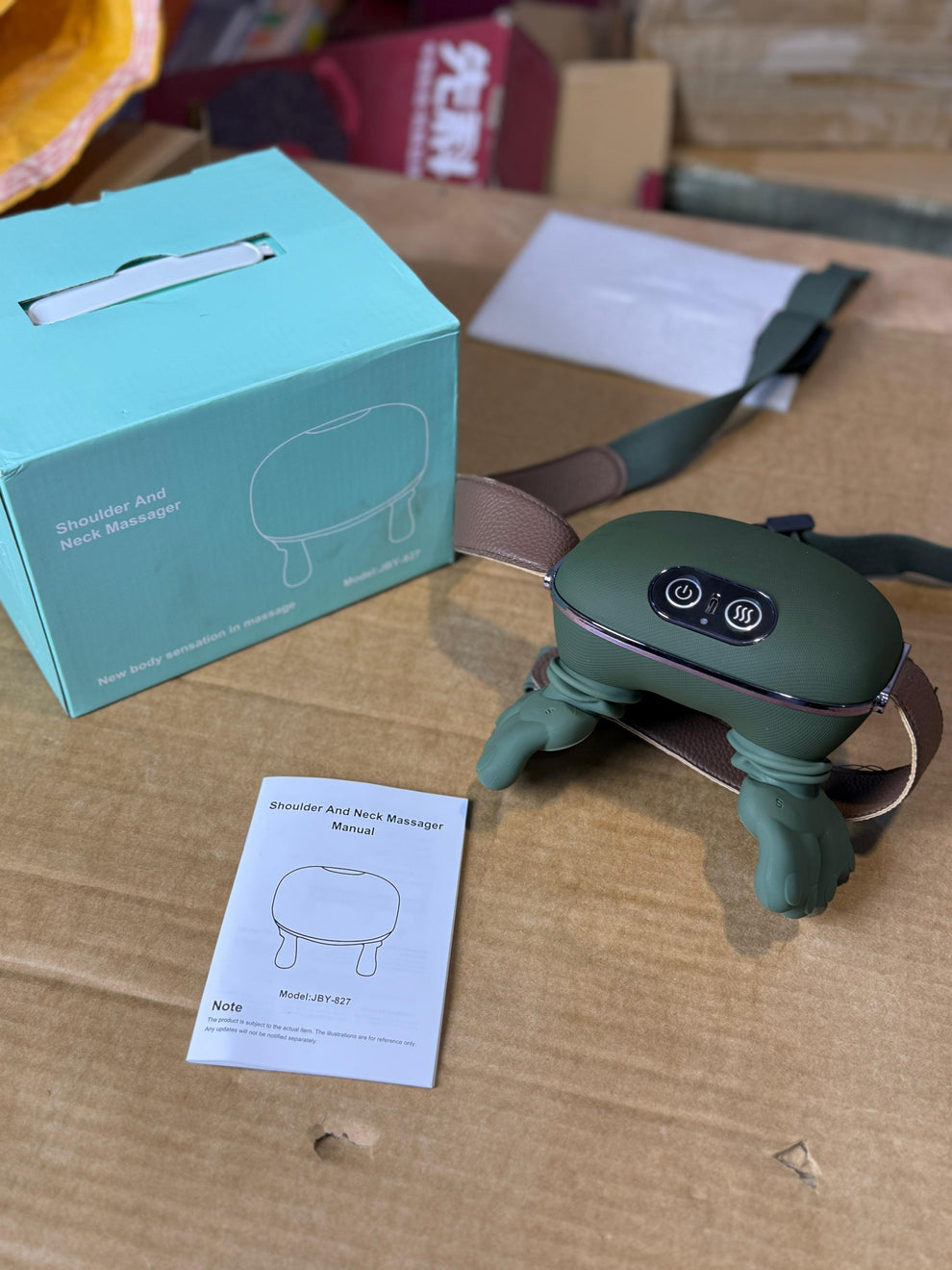 Rechargeable Neck shoulder massageR