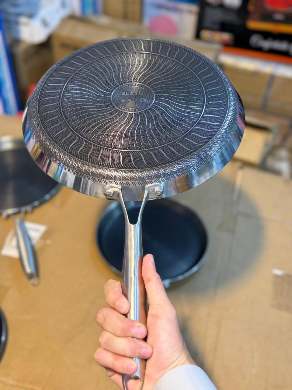 Double Sided Honey Comb Frypan 4 size