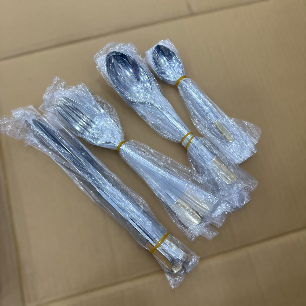KDK 24pcs Stainless Steel Cutlery Set