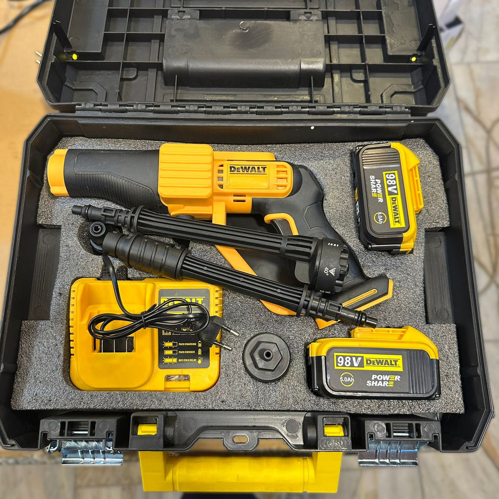 DeWalt Rechargeable Pressure Washer ( car & solar washer )