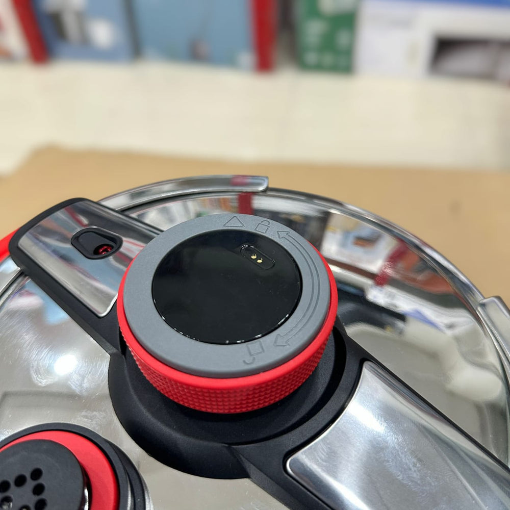 Uakeen 6L Pressure Cooker VK-102