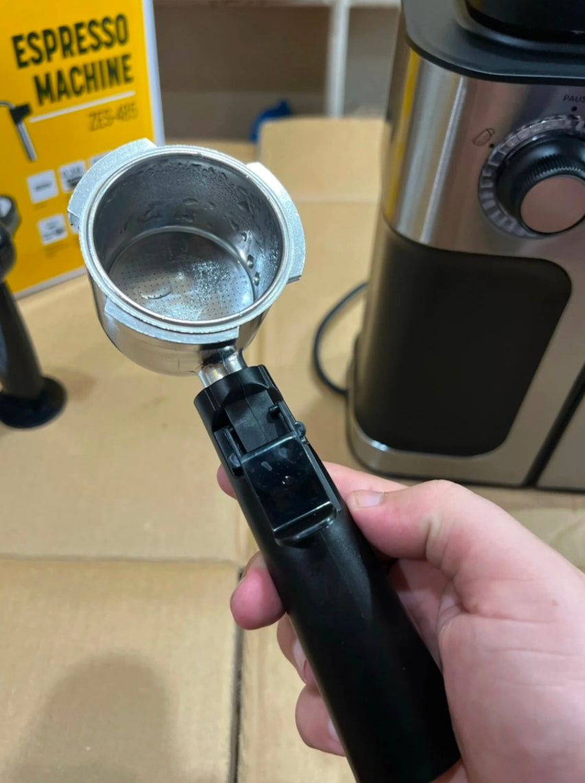 Zanussi Coffee Maker ZES-485 – Premium Coffee Brewing Machine