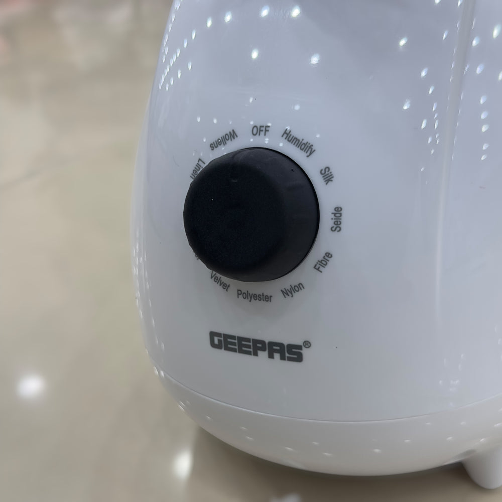 Geepas Garment Steamer 25022