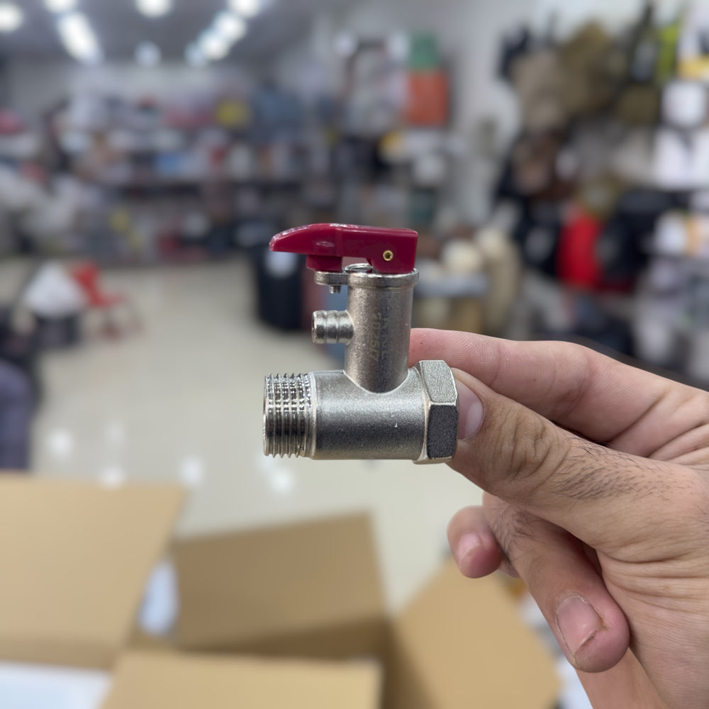 Geepas 30L Electric Water Heater 63095