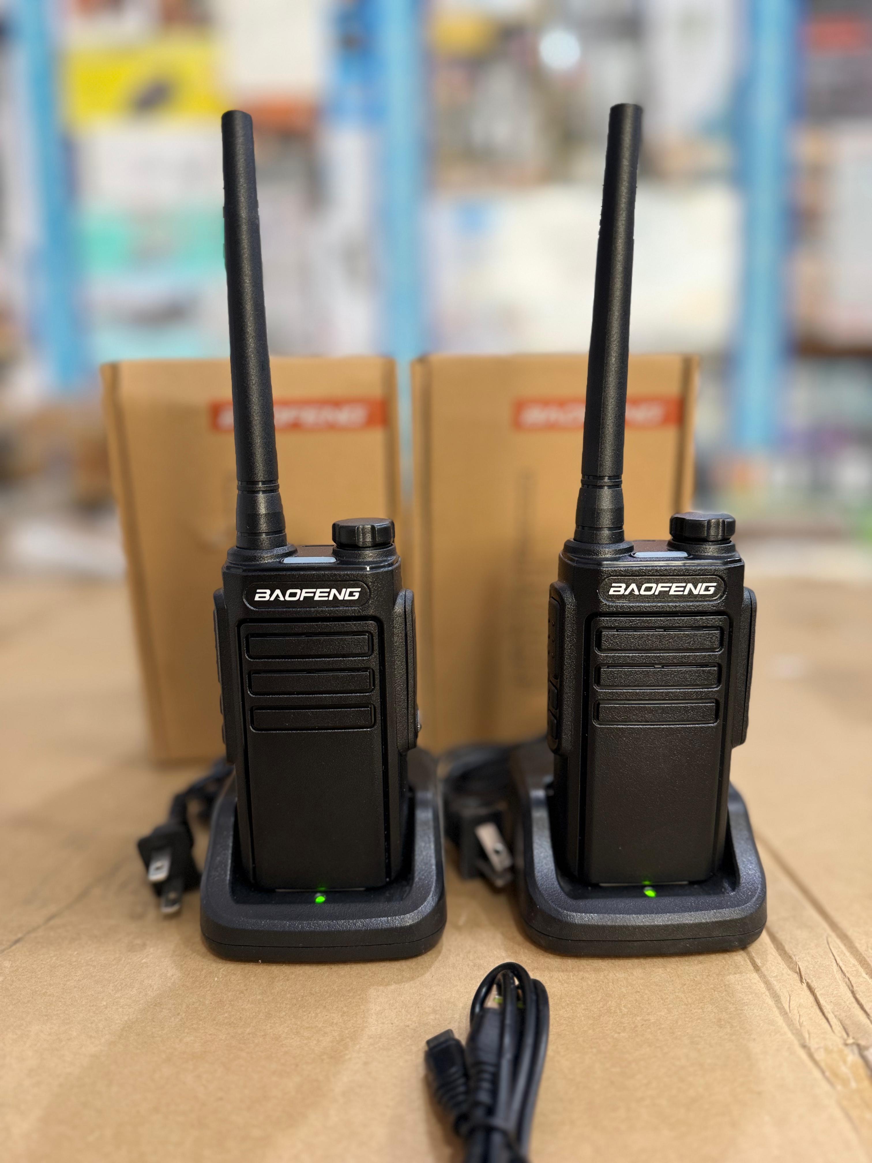 Motorola walkie talkie TC999 Plus