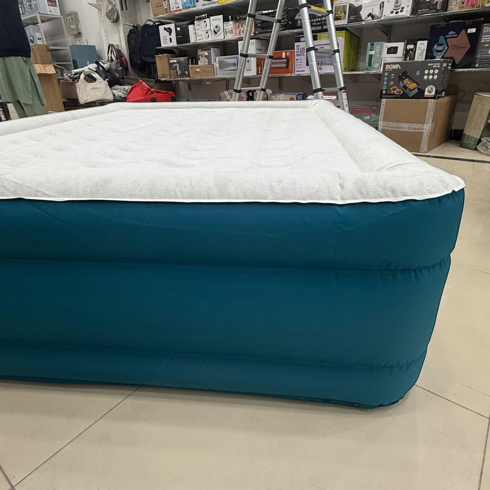 Inflatable Air Bed with Built-in AC Pump HT-696A