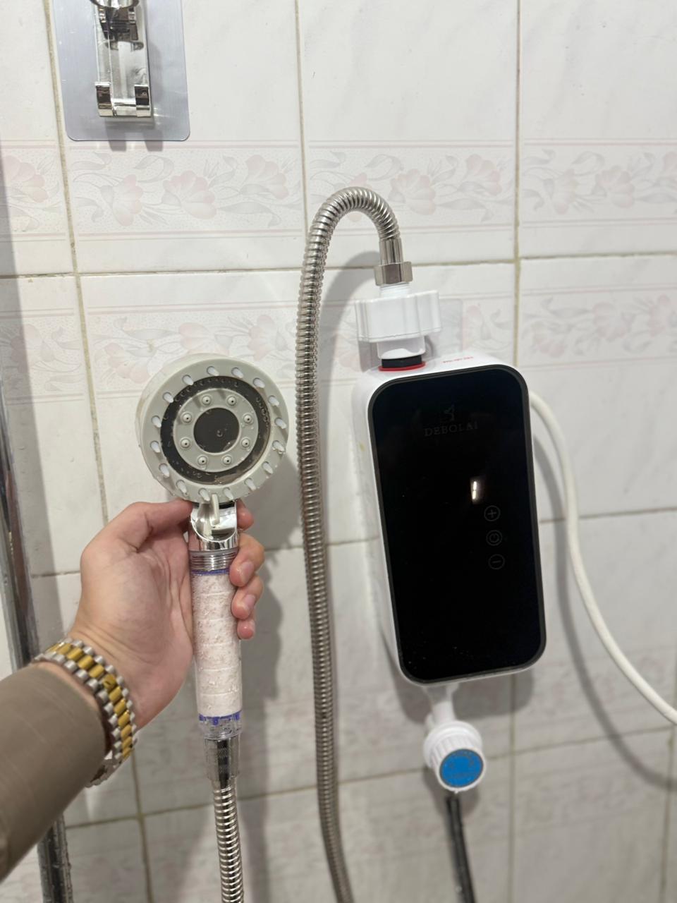 Debolai Japani Electric Shower | Instant Hot Water Heater