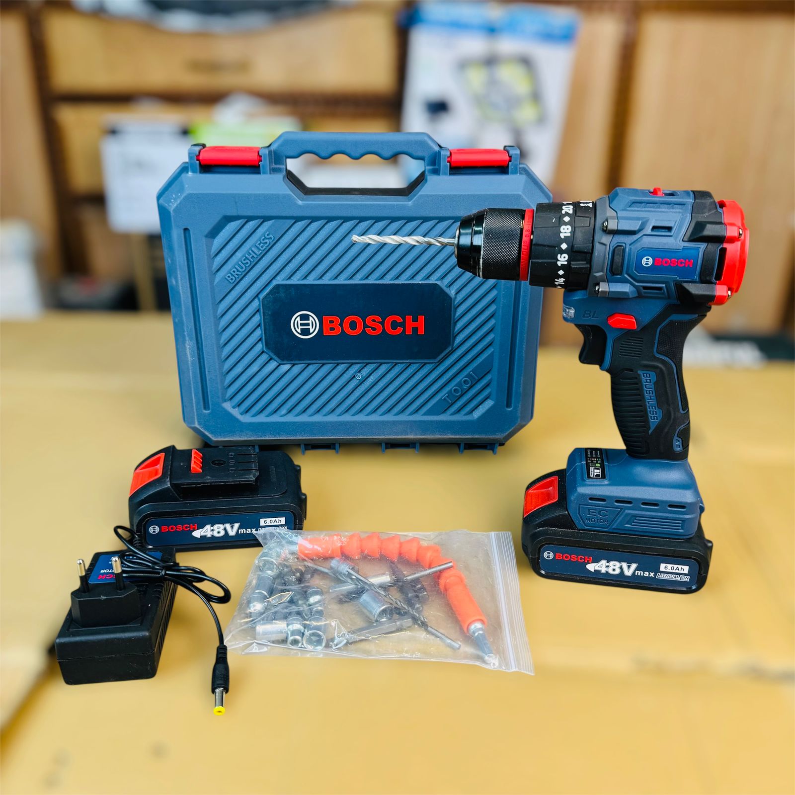 Bosch brushless drill machine set