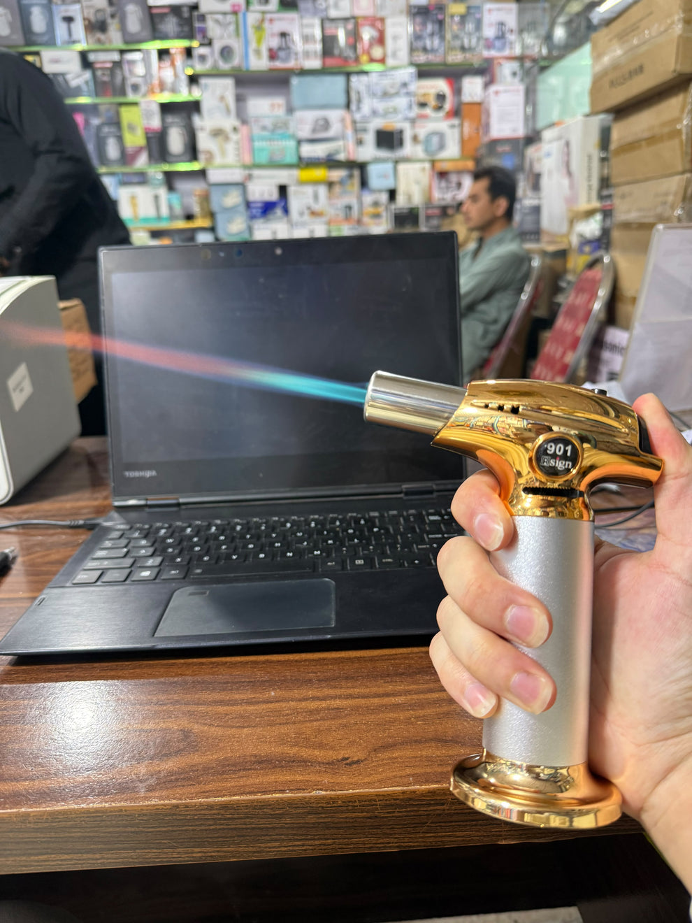 901 Sign Pro Butane Torch - Refillable Adjustable Flame Torch