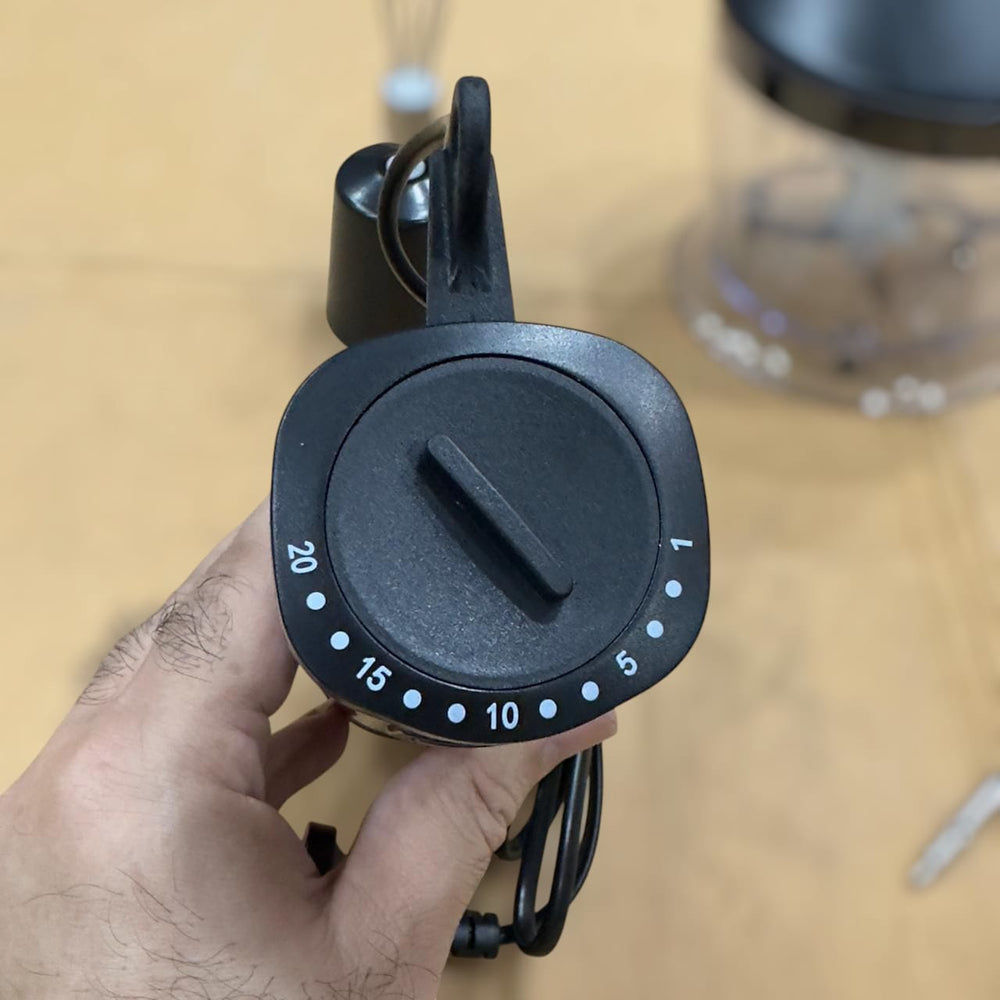 Juissiart 4 in 1 Hand Blender Set – Multifunctional Hand Blender with Chopper, Whisk & Beaker