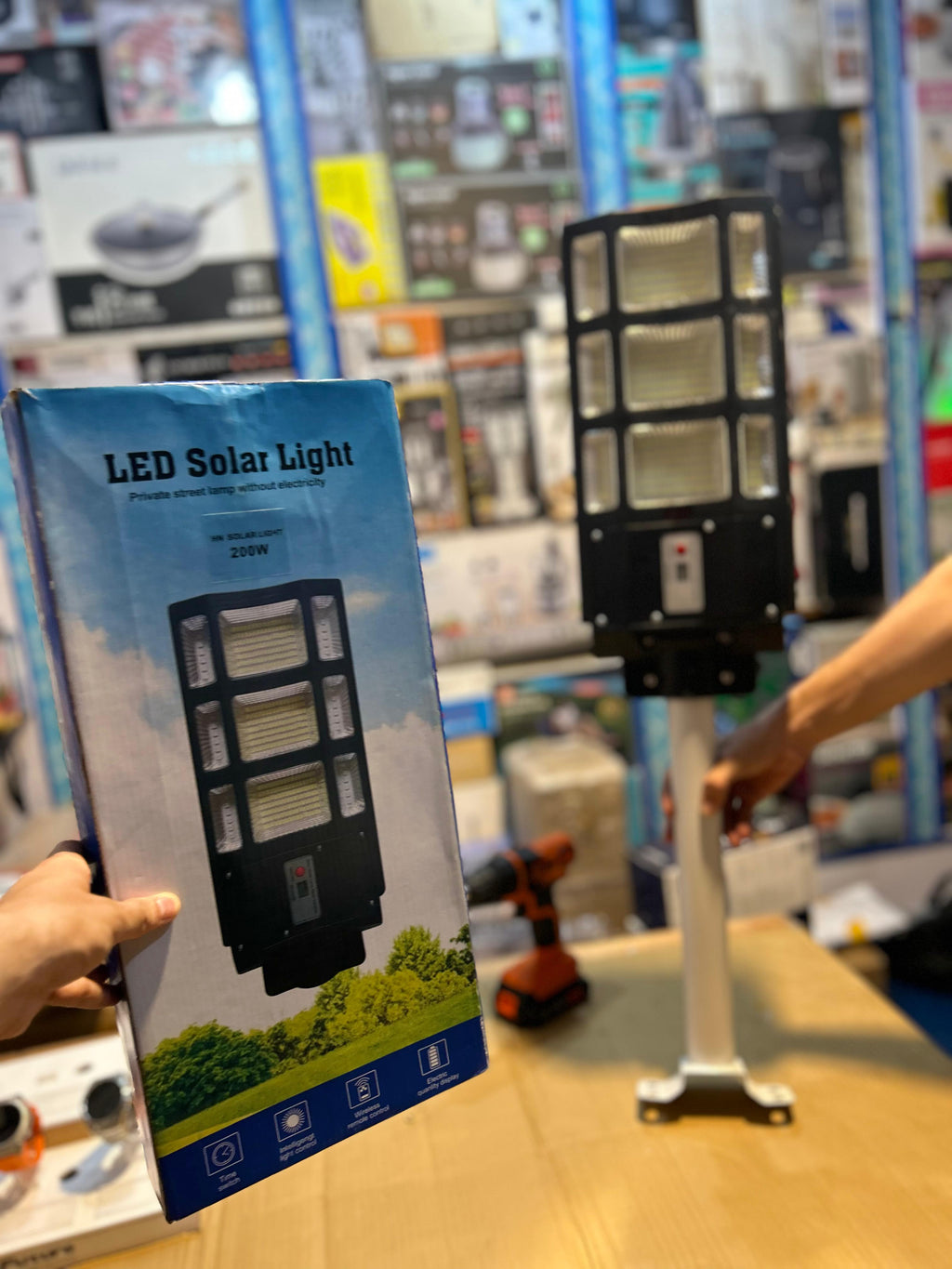 LED Solar Light – Energy Saving Outdoor Lighting 🚥