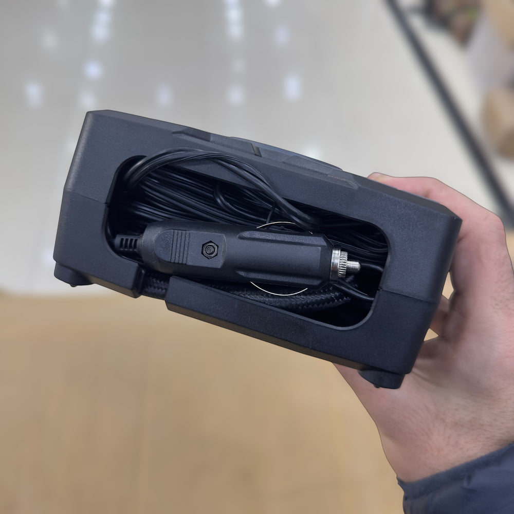 Lenovo Car Air Pump HV05