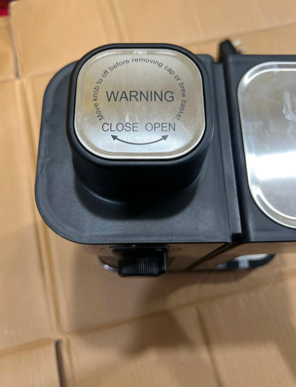 Zanussi Coffee Maker ZES-485 – Premium Coffee Brewing Machine