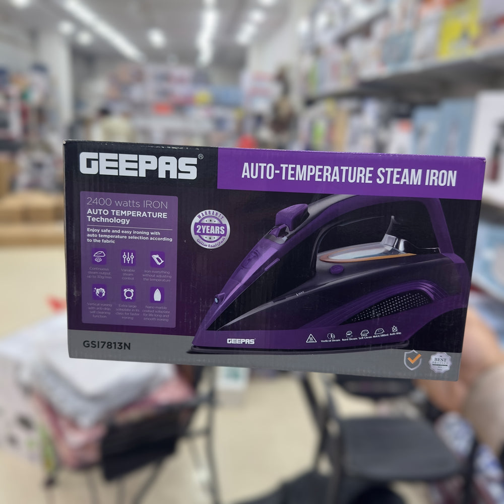 Geepas Auto-Temperature Steam Iron 7813