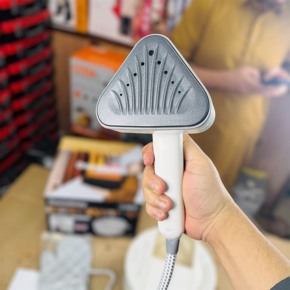 DOMELUXY 3 IN 1 garment steamer