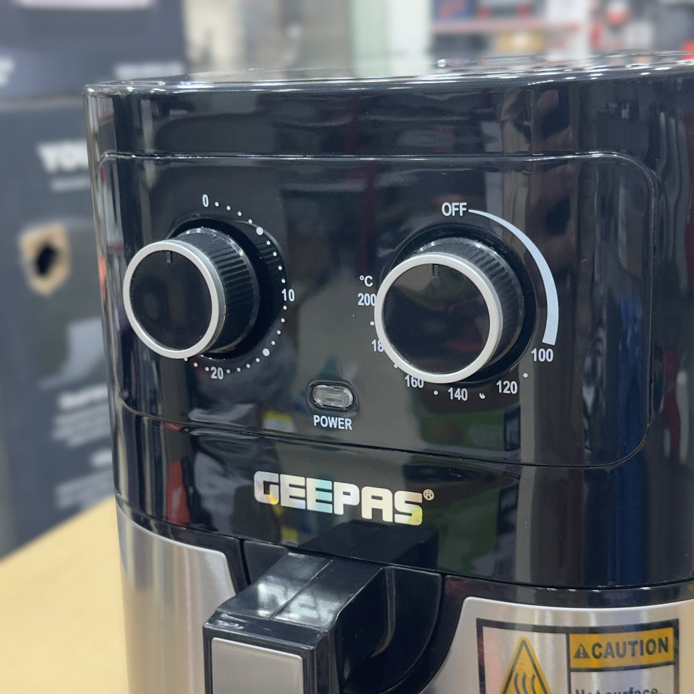 Geepas 4.5L Vortex Air Fryer 37541