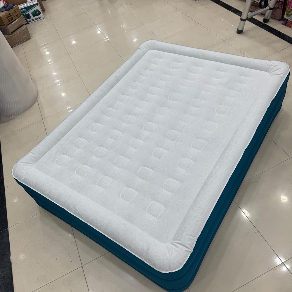 Inflatable Air Bed with Built-in AC Pump HT-696A